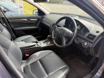 MERCEDES-BENZ C CLASS 1.8 C180 BlueEfficiency Elegance Saloon 4dr Petrol Auto Euro 5 (