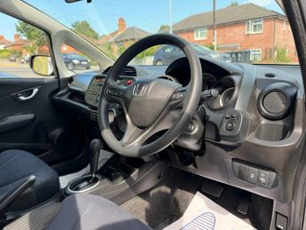 HONDA JAZZ 1.4 i-VTEC ES Hatchback 5dr Petrol CVT Euro 5 (99 ps)