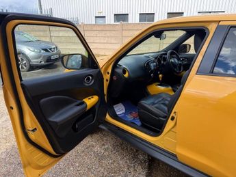 NISSAN JUKE 1.6 Tekna SUV 5dr Petrol XTRON Euro 6 (117 ps)