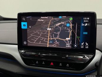 VOLKSWAGEN ID.5 Pro 77kWh Style SUV 5dr Electric Auto (174 ps)