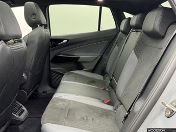 VOLKSWAGEN ID.5 Pro 77kWh Style SUV 5dr Electric Auto (174 ps)