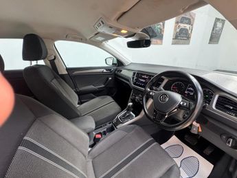 VOLKSWAGEN T-ROC 1.5 TSI GPF EVO SE SUV 5dr Petrol DSG Euro 6 (s/s) (150 ps)