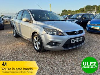 Ford Focus 1.6 Zetec Hatchback 5dr Petrol Manual (161 g/km, 99 bhp)