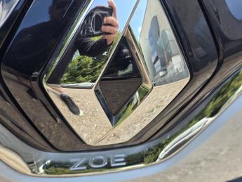RENAULT ZOE R135 EV50 52kWh Iconic Hatchback 5dr Electric Auto (Rapid Charge