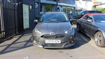 Toyota Yaris 1.5 VVT-h Icon Hatchback 5dr Petrol Hybrid E-CVT Euro 6 (s/s) (1