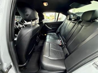 BMW 3 SERIES 2.0 320d M Sport Saloon 4dr Diesel Auto xDrive Euro 6 (s/s) (190