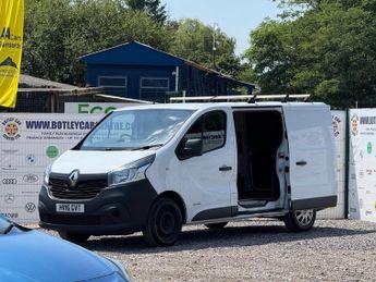 Renault Trafic 1.6 dCi 27 Business+ Panel Van 5dr Diesel Manual SWB Standard Ro