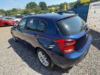BMW 1 SERIES 2.0 120d BluePerformance SE Hatchback 5dr Diesel Auto Euro 6 (s/