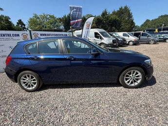 BMW 1 SERIES 2.0 120d BluePerformance SE Hatchback 5dr Diesel Auto Euro 6 (s/