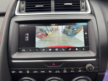 JAGUAR E-PACE 2.0 D180 First Edition SUV 5dr Diesel Auto AWD Euro 6 (s/s) (180