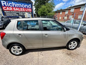 SKODA FABIA 1.2 SE Hatchback 5dr Petrol Manual Euro 5 (69 ps)