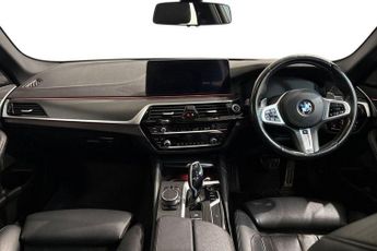 BMW 5 SERIES 3.0 530d MHT M Sport Touring 5dr Diesel Hybrid Steptronic xDrive