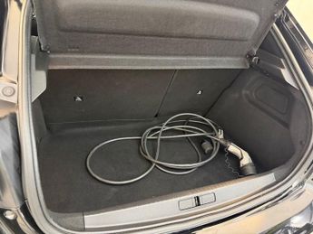 PEUGEOT E-208 50kWh Allure Hatchback 5dr Electric Auto (136 ps)
