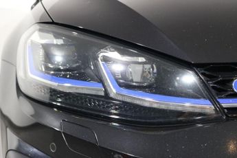 VOLKSWAGEN GOLF 1.4 TSI 8.7kWh GTE Advance Hatchback 5dr Petrol Plug-in Hybrid D