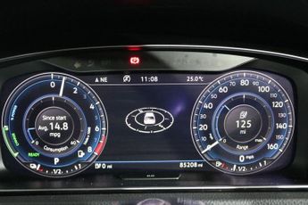 VOLKSWAGEN GOLF 1.4 TSI 8.7kWh GTE Advance Hatchback 5dr Petrol Plug-in Hybrid D