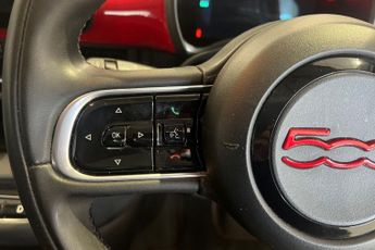 FIAT 500E 42kWh RED Hatchback 3dr Electric Auto (118 ps) Android Auto / Ap