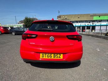 VAUXHALL ASTRA 1.6 CDTi BlueInjection SRi Nav Hatchback 5dr Diesel Manual Euro 