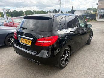 MERCEDES-BENZ B-CLASS 1.8 B200 CDI BlueEfficiency Sport MPV 5dr Diesel Manual Euro 5 (