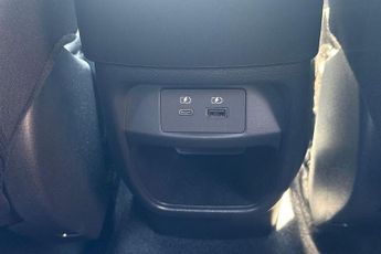 NISSAN JUKE 1.6 N-Connecta SUV 5dr Petrol Hybrid Auto Euro 6 (143 ps) Rear V