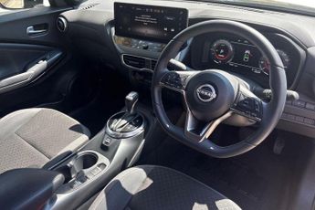 NISSAN JUKE 1.6 N-Connecta SUV 5dr Petrol Hybrid Auto Euro 6 (143 ps) Rear V