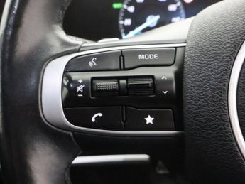 KIA SPORTAGE 1.6 T-GDi 13.8kWh GT-Line S SUV 5dr Petrol Plug-in Hybrid Auto A