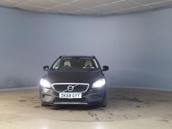 VOLVO V40 CROSS COUNTRY 1.5 T3 GPF Pro Hatchback 5dr Petrol Auto Euro 6 (s/s) (152 ps)