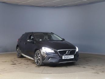 VOLVO V40 CROSS COUNTRY 1.5 T3 GPF Pro Hatchback 5dr Petrol Auto Euro 6 (s/s) (152 ps)