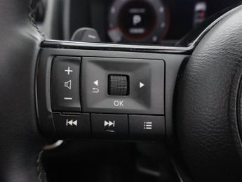 NISSAN QASHQAI 1.3 DIG-T MHEV N-Connecta SUV 5dr Petrol Hybrid XTRON Euro 6 (s/