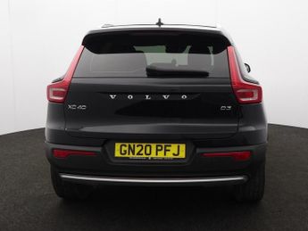 VOLVO XC40 2.0 D3 Inscription SUV 5dr Diesel Auto Euro 6 (s/s) (150 ps)