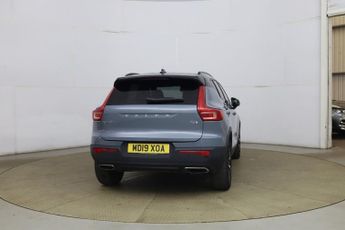 Volvo XC40 2.0 T4 R-Design SUV 5dr Petrol Auto Euro 6 (s/s) (190 ps)