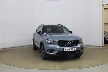VOLVO XC40 2.0 T4 R-Design SUV 5dr Petrol Auto Euro 6 (s/s) (190 ps)