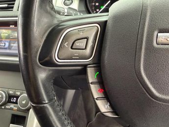 LAND ROVER RANGE ROVER EVOQUE 2.0 TD4 SE Tech SUV 5dr Diesel Auto 4WD Euro 6 (s/s) (180 ps)
