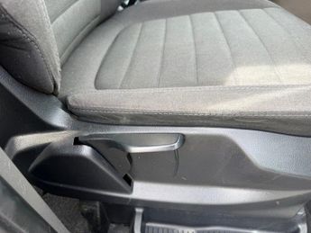 FORD TOURNEO CONNECT 1.5 EcoBlue Titanium MPV 5dr Diesel Auto Euro 6 (s/s) (120 ps)
