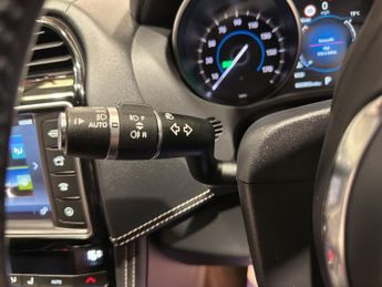 JAGUAR F-PACE 2.0 D180 R-Sport SUV 5dr Diesel Auto AWD Euro 6 (s/s) (180 ps)