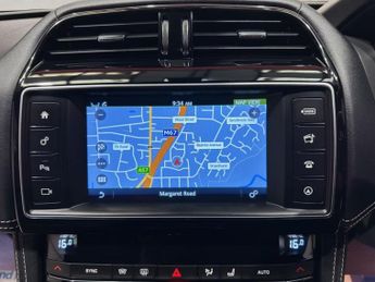 JAGUAR F-PACE 2.0 D180 R-Sport SUV 5dr Diesel Auto AWD Euro 6 (s/s) (180 ps)