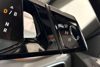 VOLKSWAGEN ID.3 Pro Performance 58kWh Tech Hatchback 5dr Electric Auto (204 ps) 