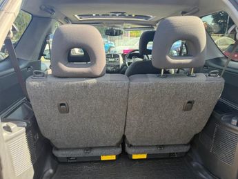 TOYOTA RAV4 2.0 VVT-i XT-R SUV 3dr Petrol Automatic 4WD (218 g/km, 147 bhp)