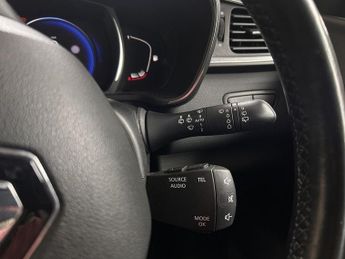 RENAULT KADJAR 1.5 dCi Signature Nav SUV 5dr Diesel EDC Euro 6 (s/s) (110 ps)