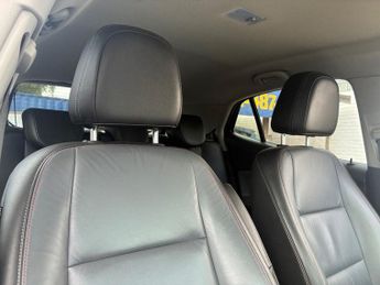 VAUXHALL MOKKA 1.4i Turbo SE SUV 5dr Petrol Auto 2WD Euro 6 (140 ps)