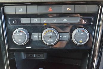 VOLKSWAGEN T-ROC 1.0 TSI Black Edition SUV 5dr Petrol Manual Euro 6 (s/s) (110 ps