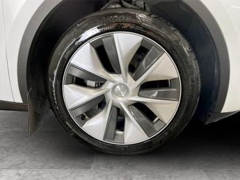 TESLA MODEL Y (Dual Motor) Long Range SUV 5dr Electric Auto 4WDE (384 bhp)
