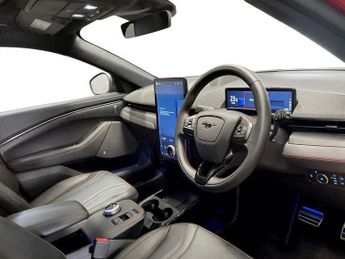 FORD MUSTANG MACH-E Extended Range 91kWh SUV 5dr Electric Automatic AWD (351 ps)
