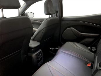 FORD MUSTANG MACH-E Extended Range 91kWh SUV 5dr Electric Automatic AWD (351 ps)