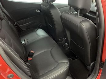 RENAULT CLIO 1.5 dCi Dynamique S Nav Hatchback 5dr Diesel EDC Euro 6 (s/s) (9