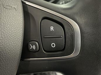 RENAULT CLIO 1.5 dCi Dynamique S Nav Hatchback 5dr Diesel EDC Euro 6 (s/s) (9