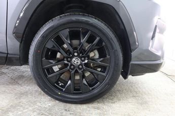 TOYOTA RAV4 2.5 VVT-h Dynamic CVT 4WD Euro 6 (s/s) 5dr