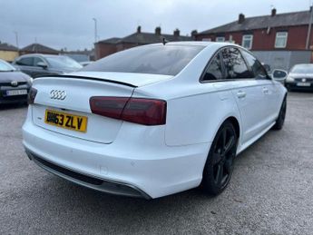 AUDI A6 SALOON 2.0 TDI Black Edition Saloon 4dr Diesel Multitronic Euro 5 (s/s)