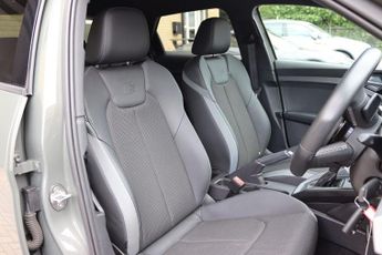 AUDI A1 1.0 TFSI 25 BLACK EDITION