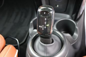 MINI HATCH 1.5 COOPER EXCLUSIVE