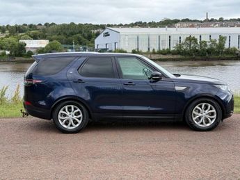 LAND ROVER DISCOVERY 3.0 SD V6 SE SUV 5dr Diesel Auto 4WD Euro 6 (s/s) (306 ps)